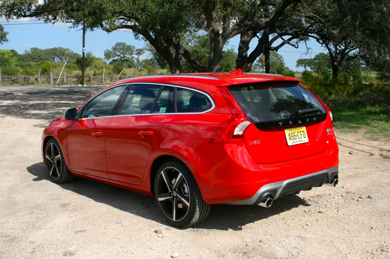 Illustration for article titled 2015 Volvo V60 T6 R-Design: The Jalopnik Review